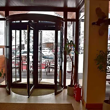 The Hotel 4*